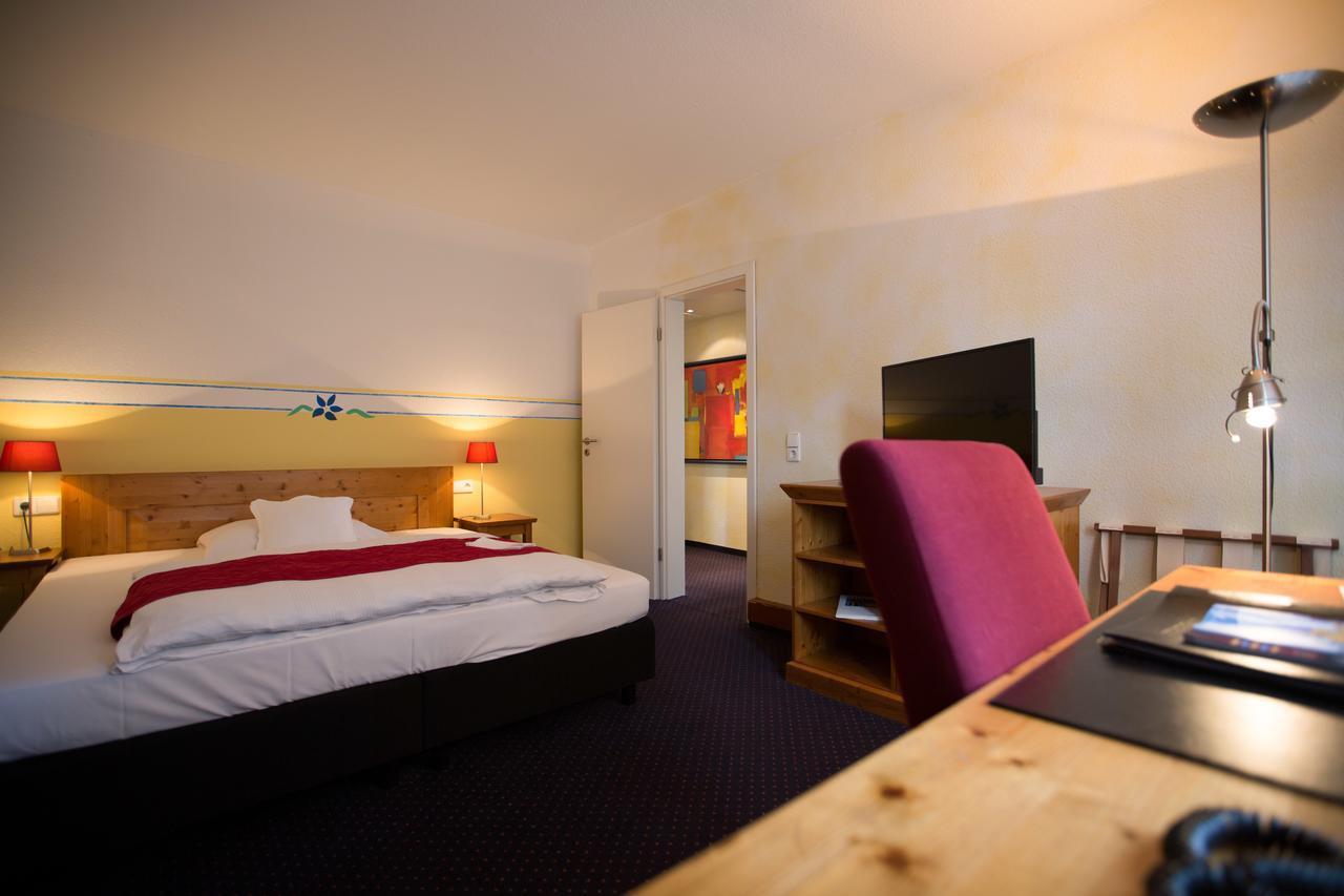 Hotel Buerkle Fellbach Extérieur photo